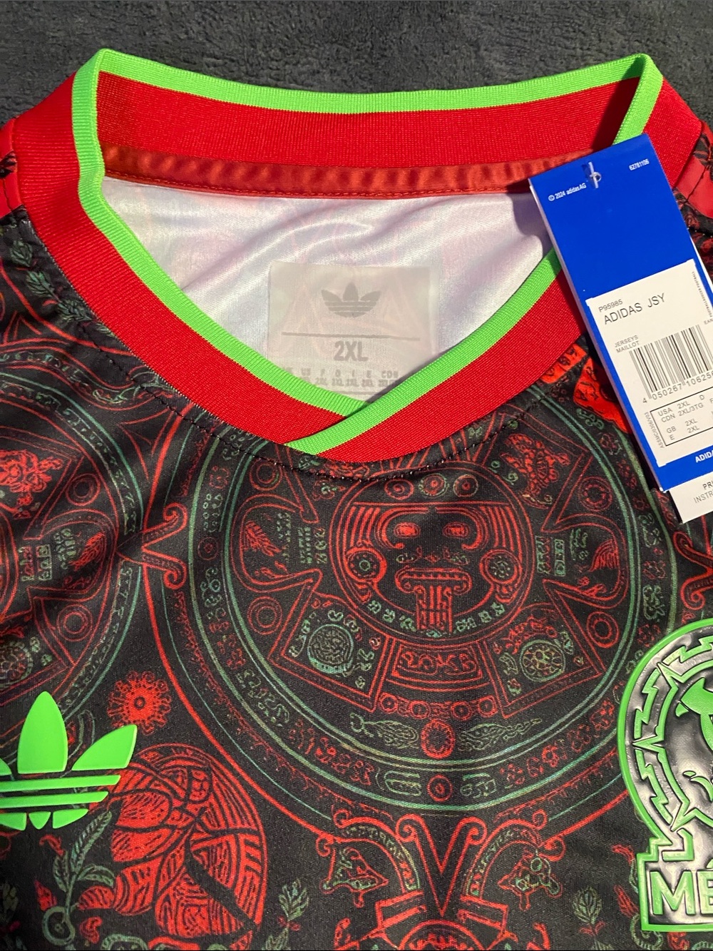 adidas Mexico Black & Red Graphic Soccer shirt - Picture 5 of 7